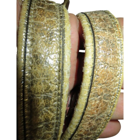 Coach Poppy Signature Canvas & Leather Heart Glam Tote Freshly cleaned - Picture 10 of 15